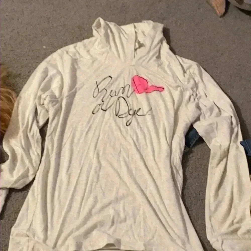 Long sleeve hoodie size medium
